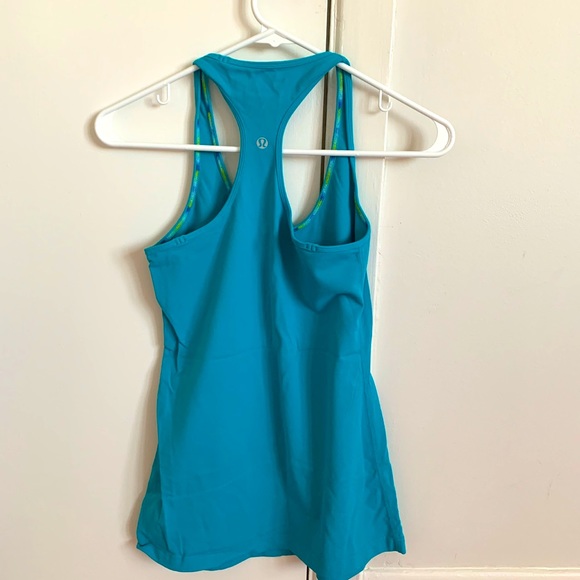 Lululemon women’s tank top - Picture 3 of 3